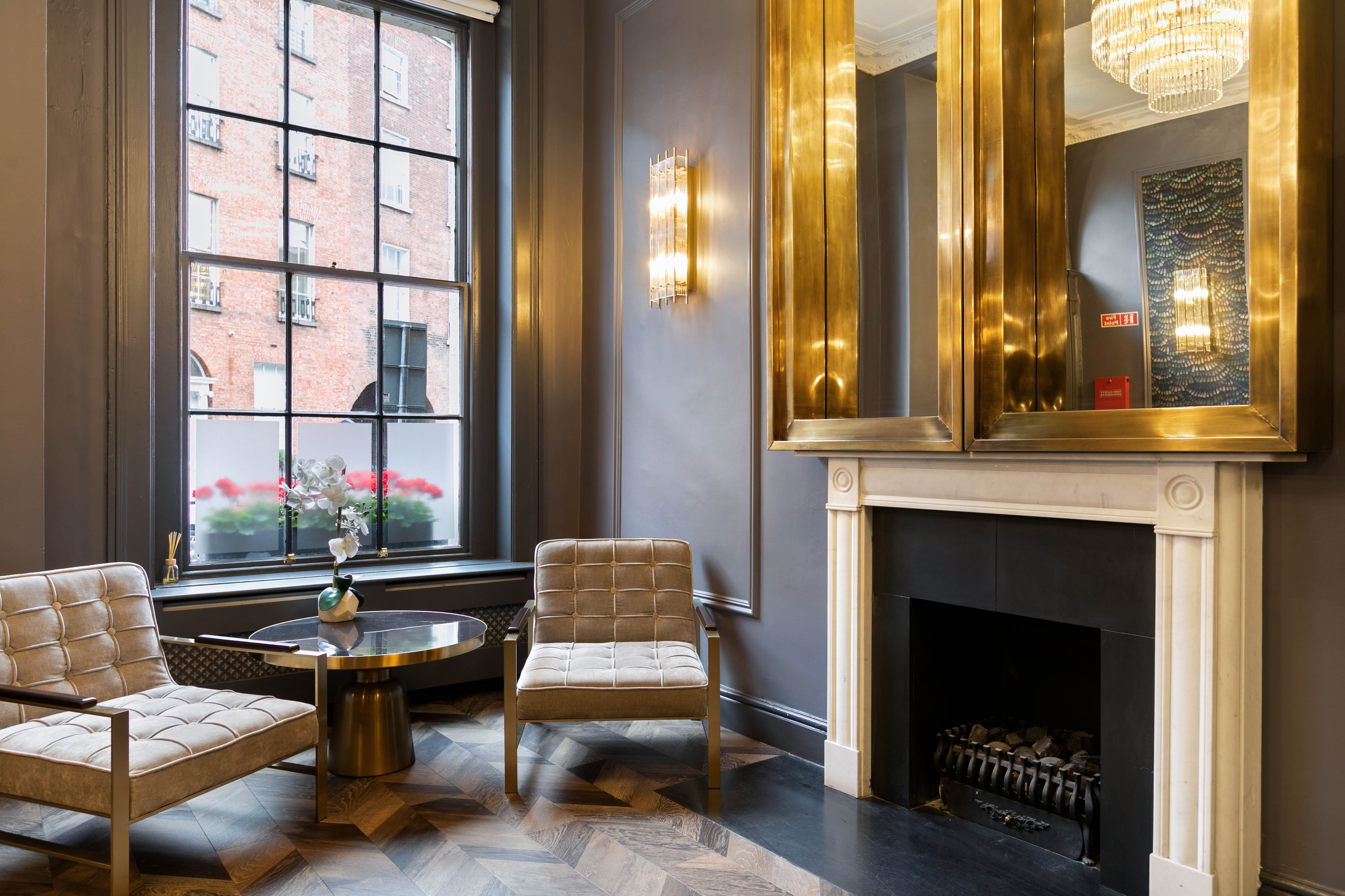 3 Person Private Office