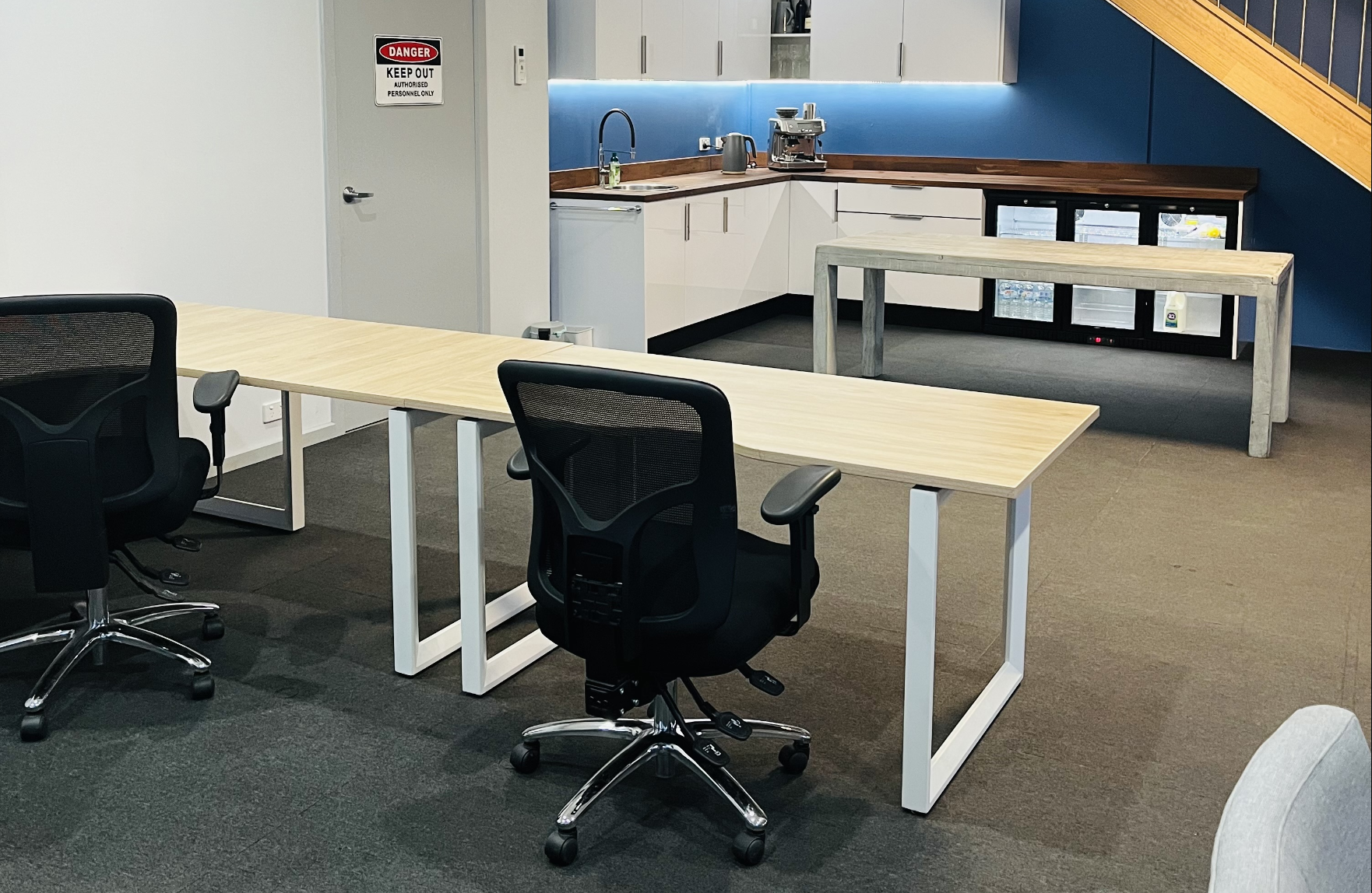 5 Person Private Office