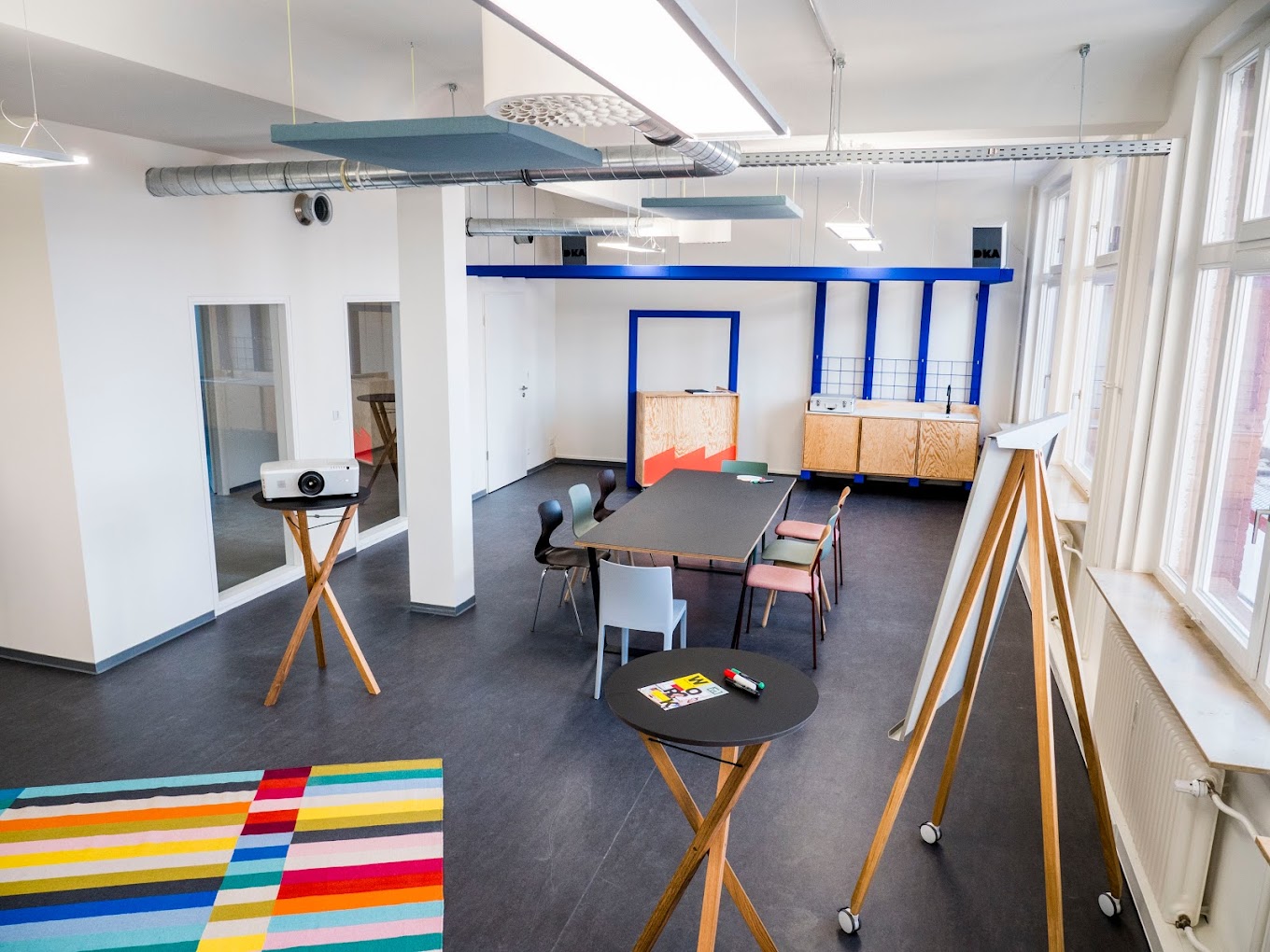 1 Person Coworking Desk