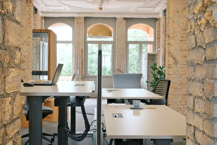 1 Person Virtual Office