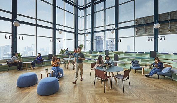 4 Person Coworking Desk