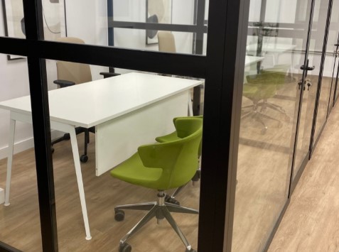 3 Person Coworking Desk