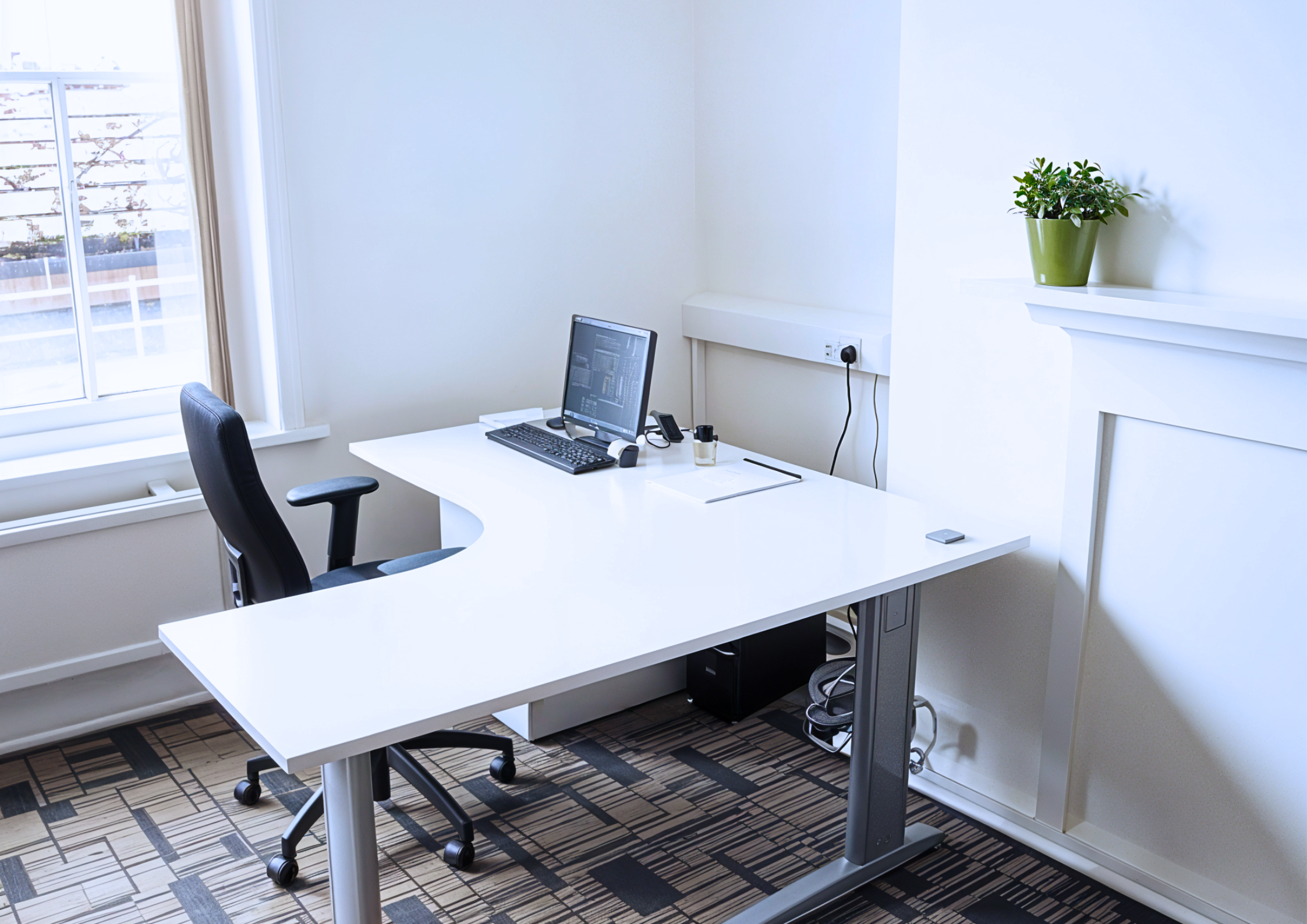 7 Person Private Office