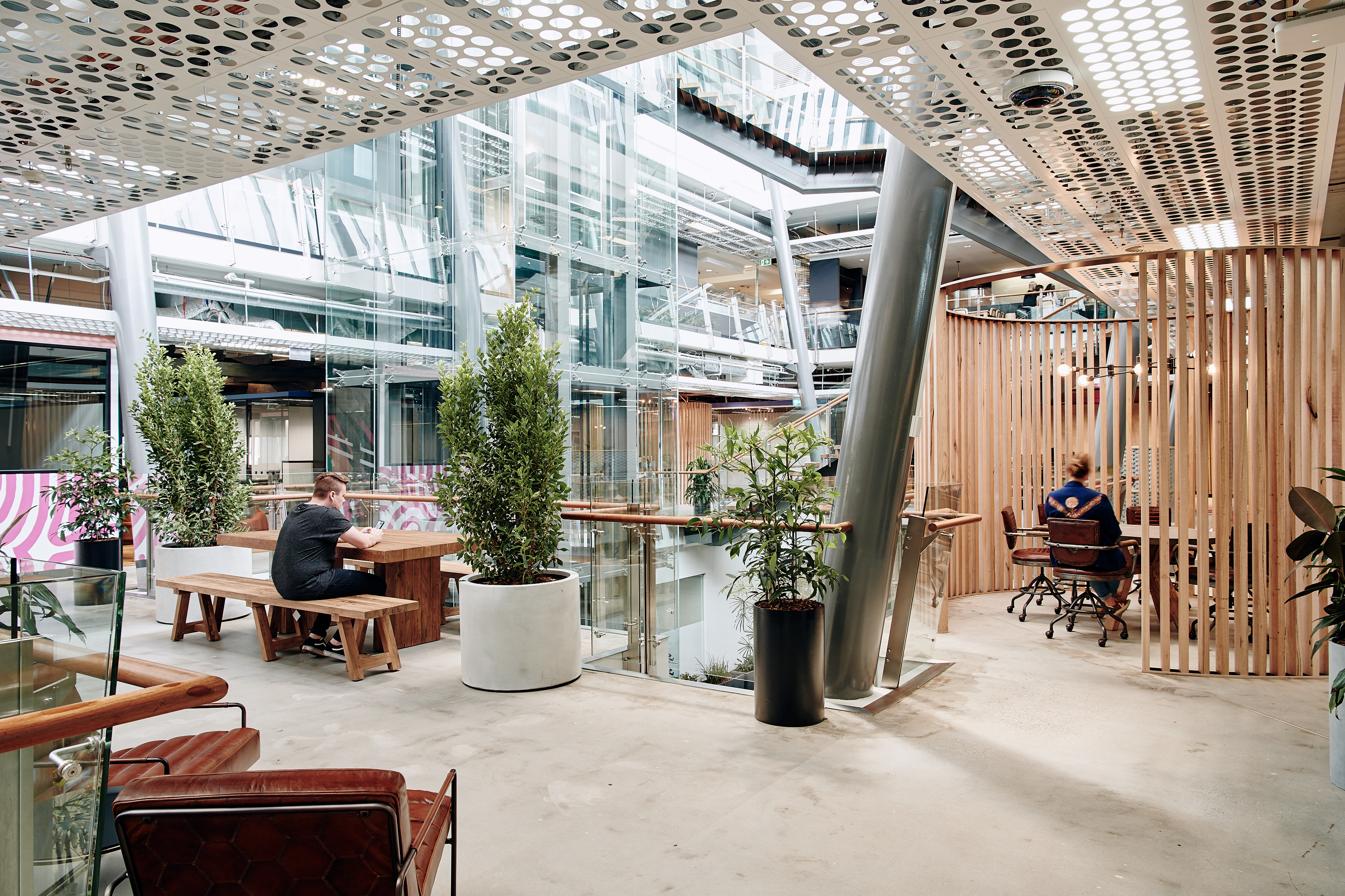 81 Person Private Office