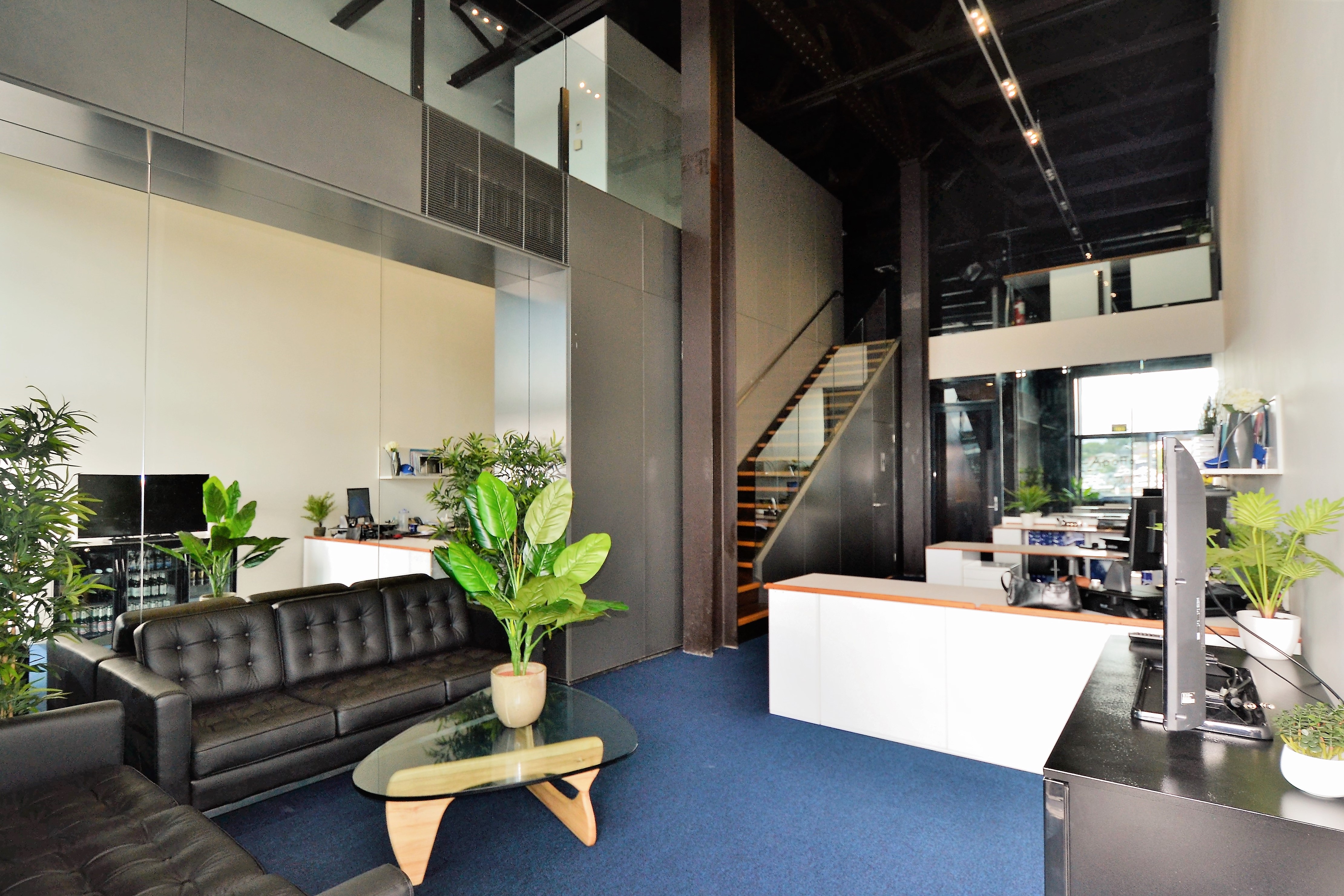 11 Person Shared Office