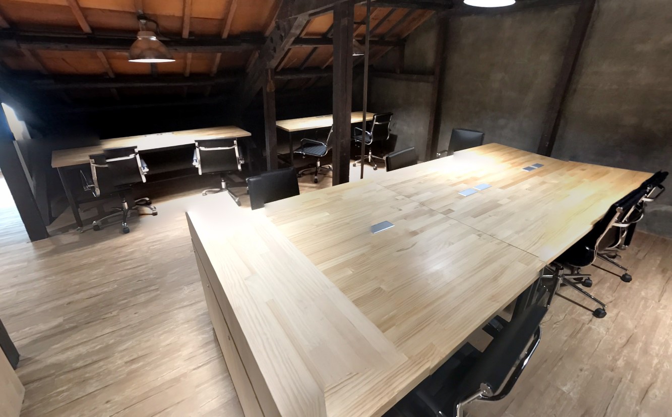 1 Person Private Office