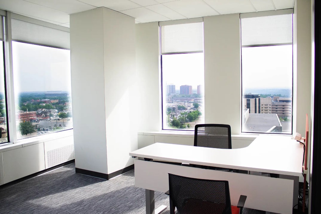 1 Person Private Office