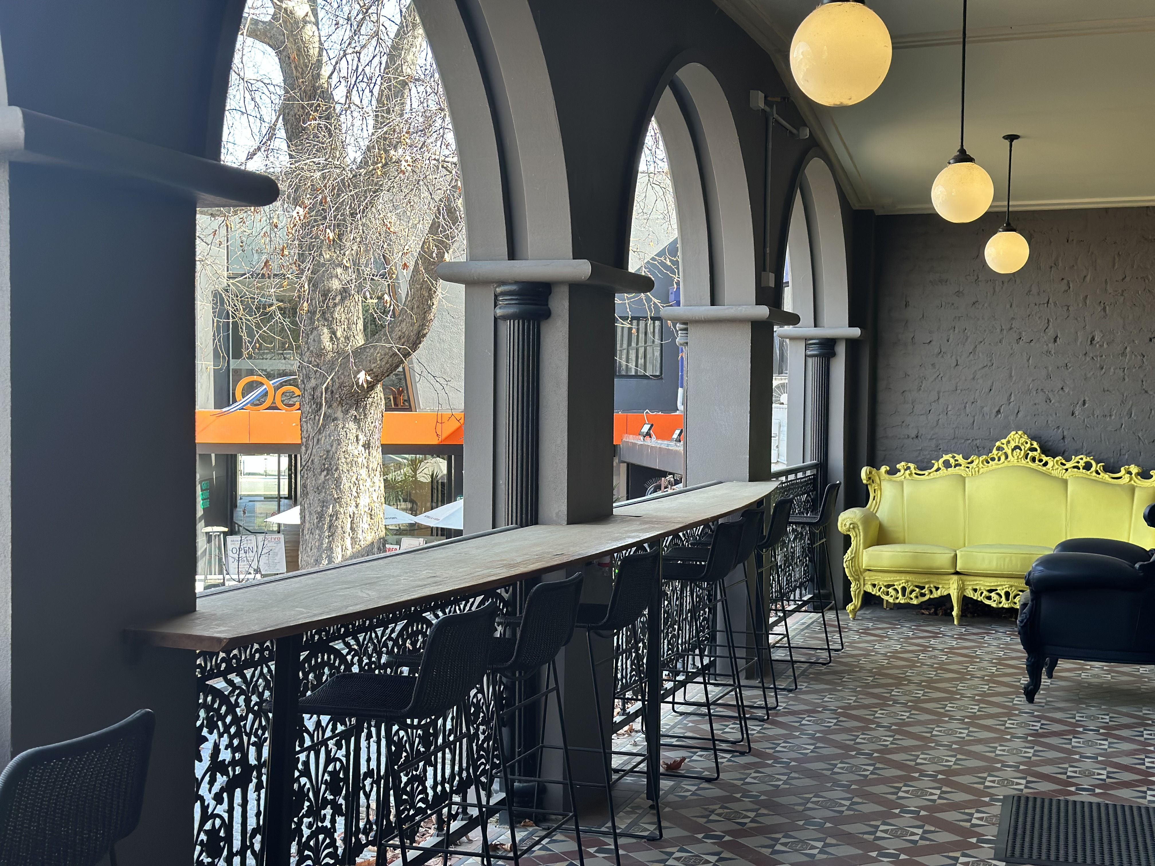 3 Person Shared Office