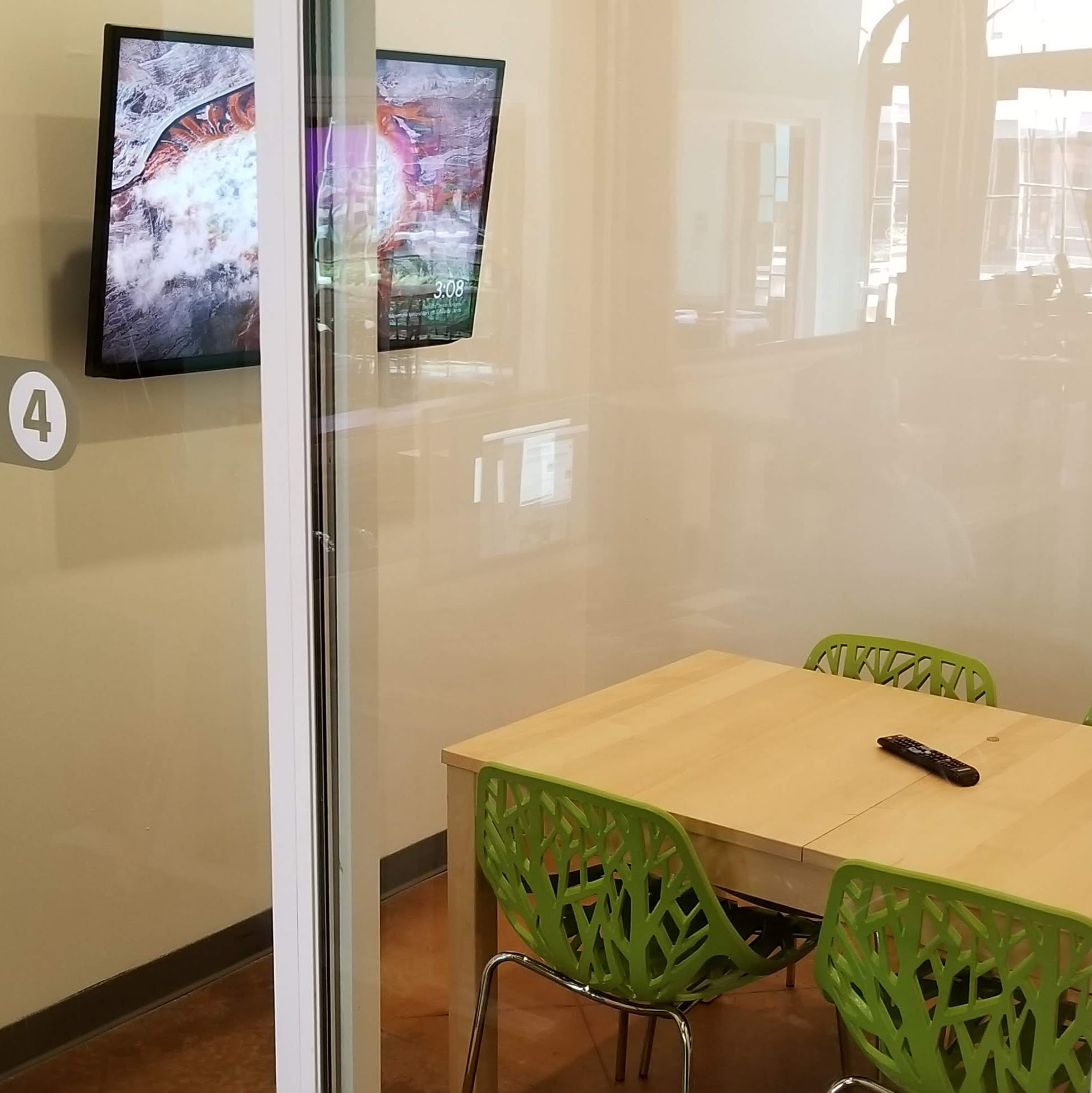 12 Person Event / Temp Space