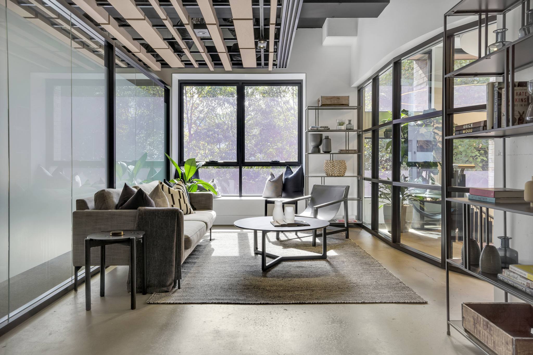 4 Person Coworking Desk