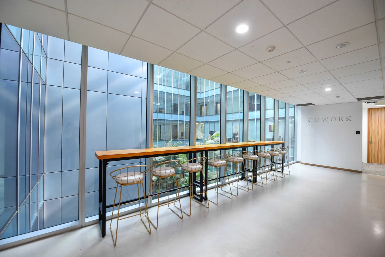 5 Person Private Office