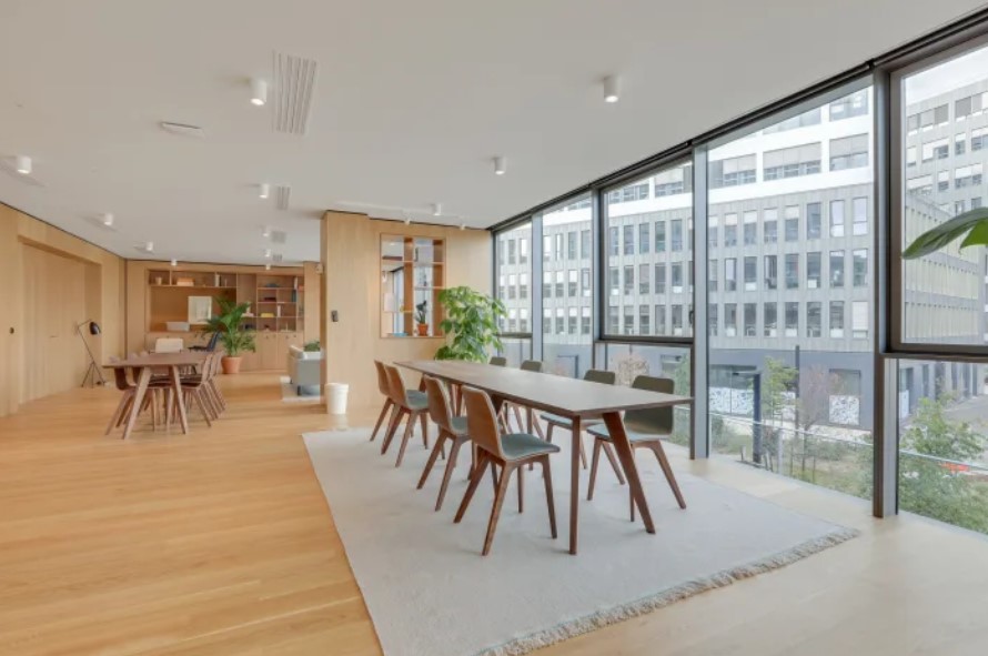 1 Person Private Office