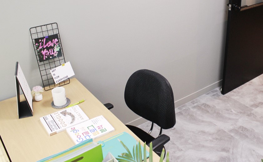 3 Person Private Office