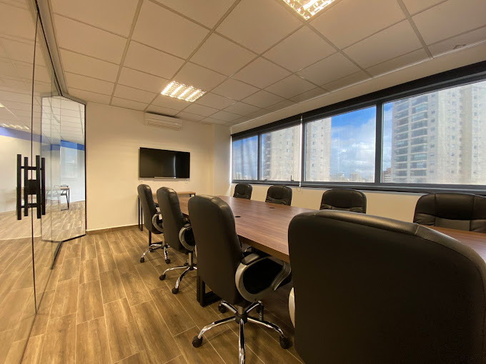 4 Person Private Office