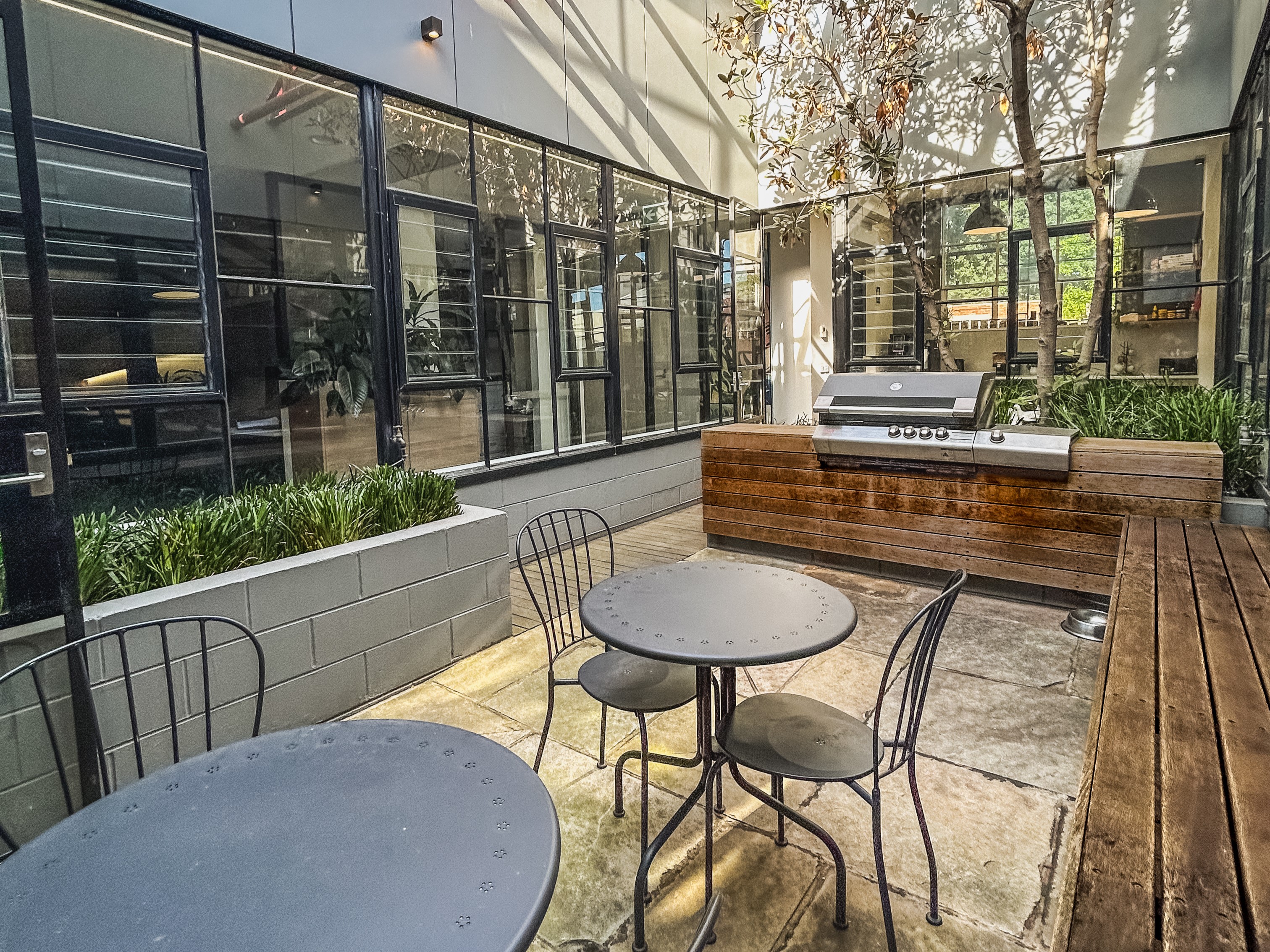 4 Person Private Office