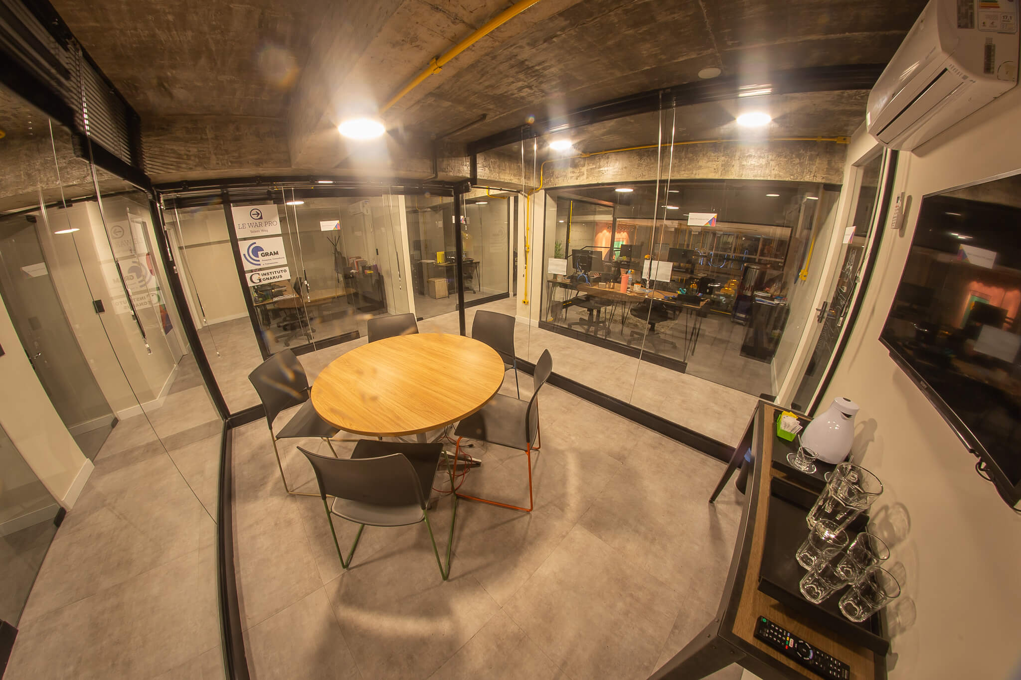 5 Person Coworking Desk