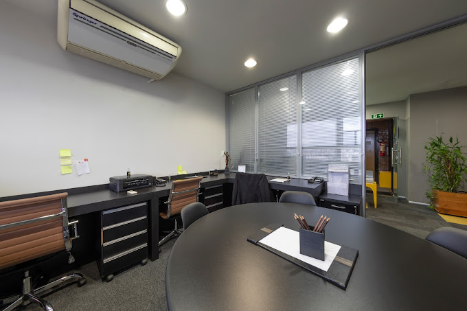 5 Person Private Office