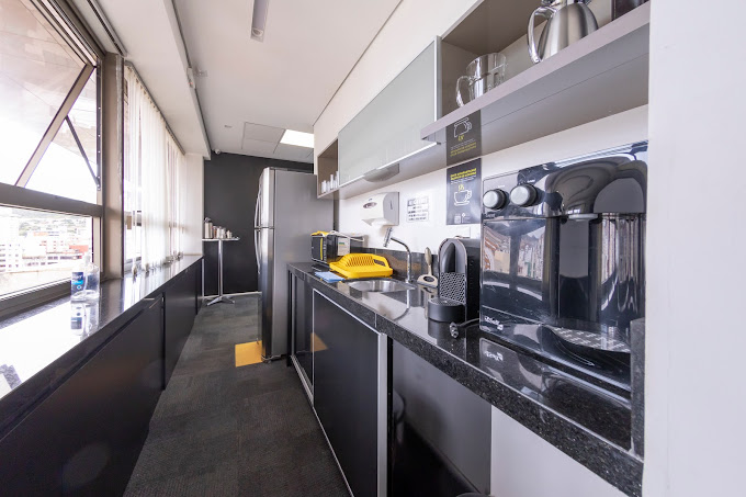 3 Person Coworking Desk