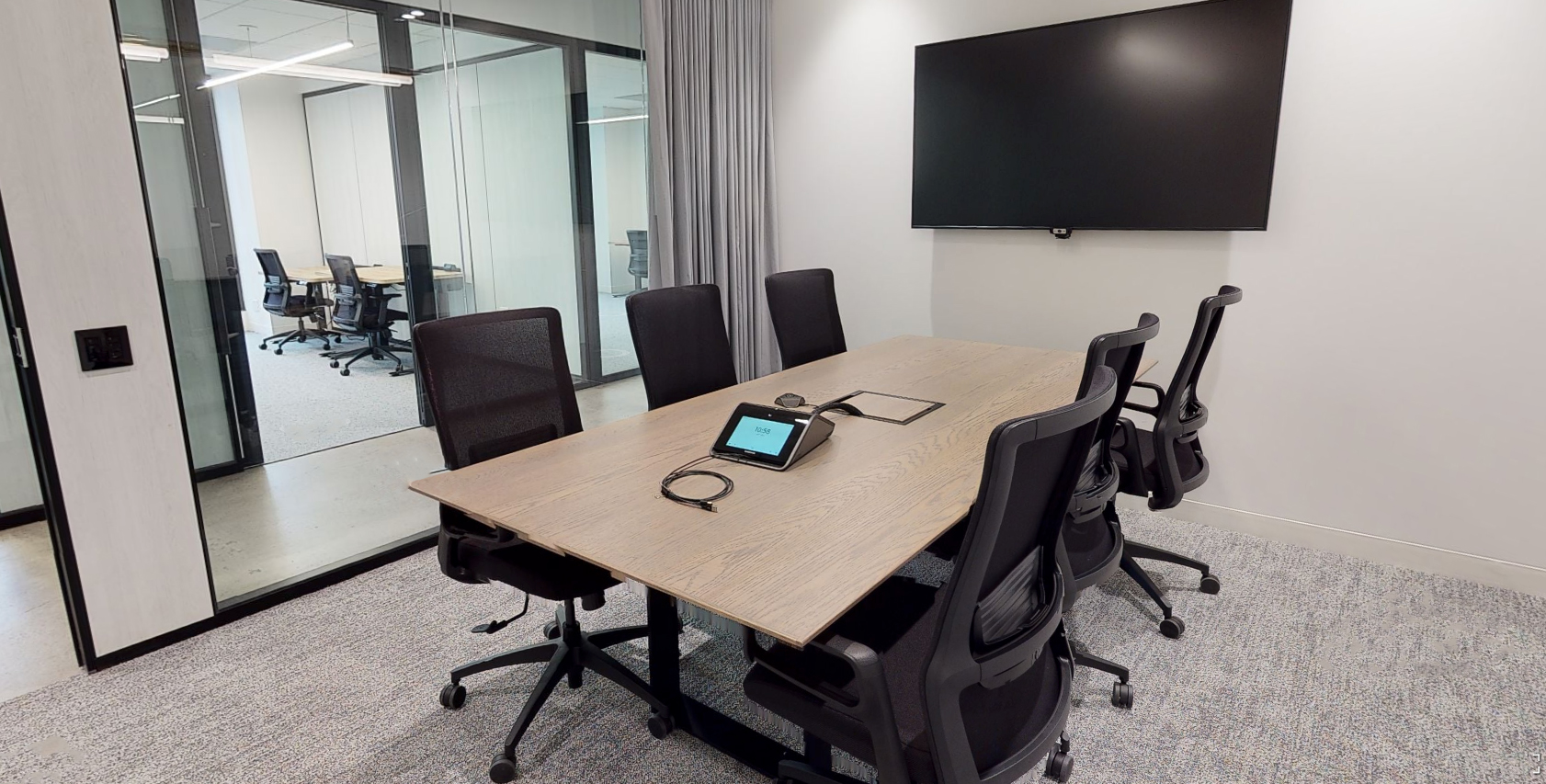 4 Person Private Office