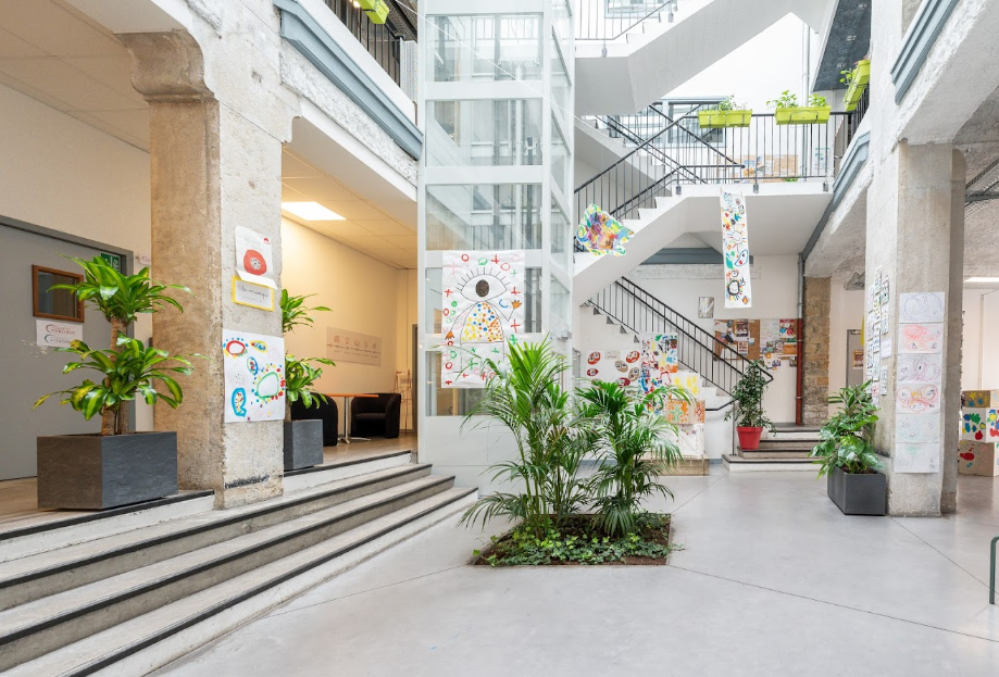 1 Person Coworking Desk