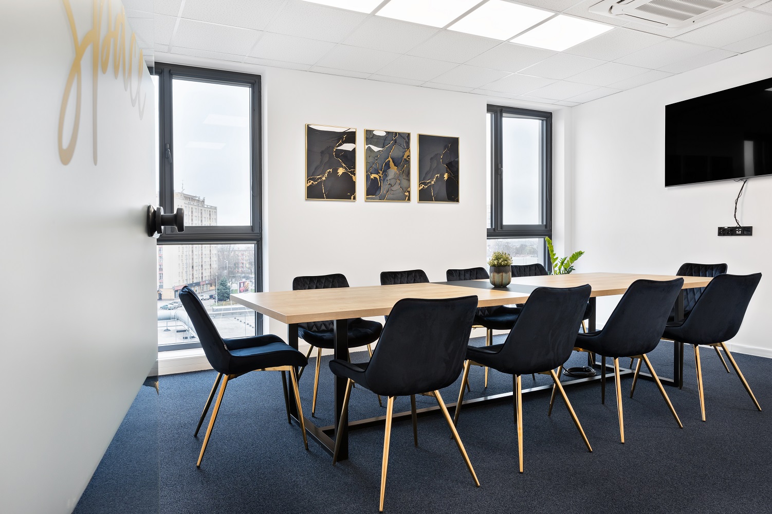 1 Person Coworking Desk