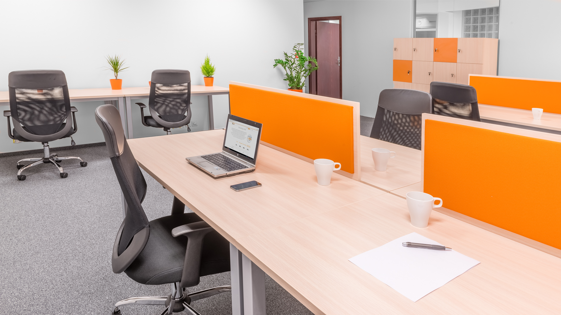 5 Person Coworking Desk