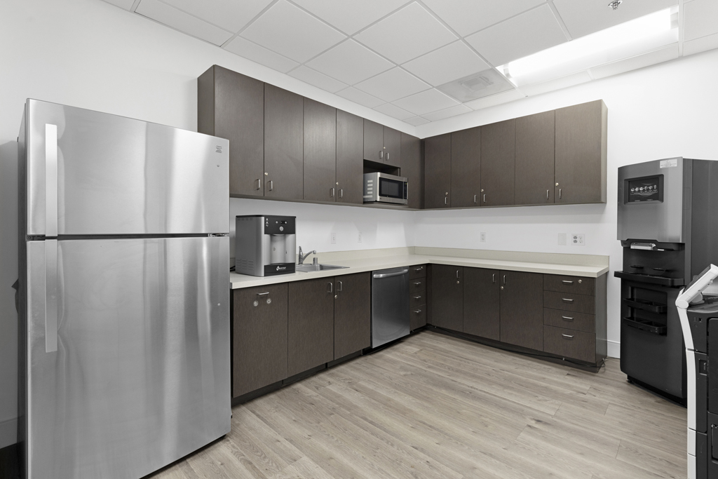 4 Person Private Office