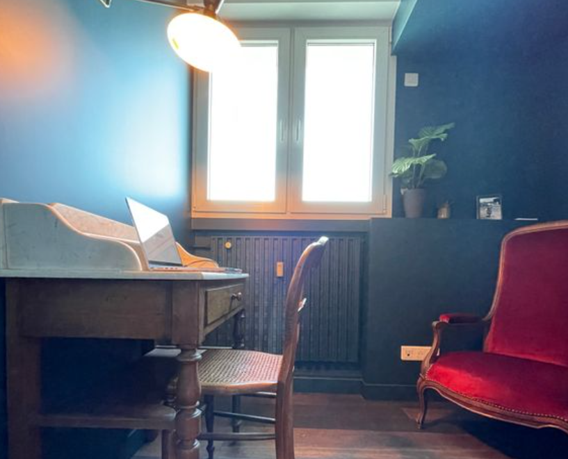 3 Person Coworking Desk