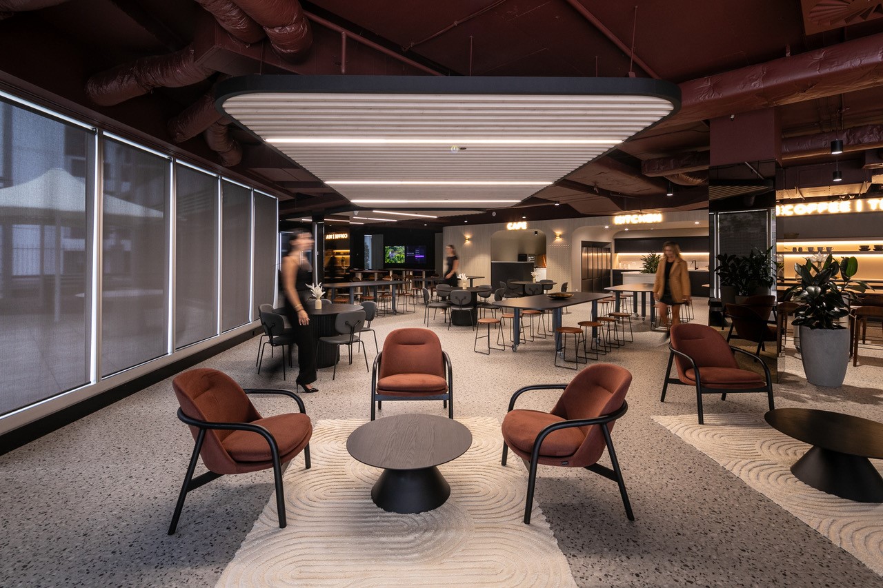 10 Person Private Office