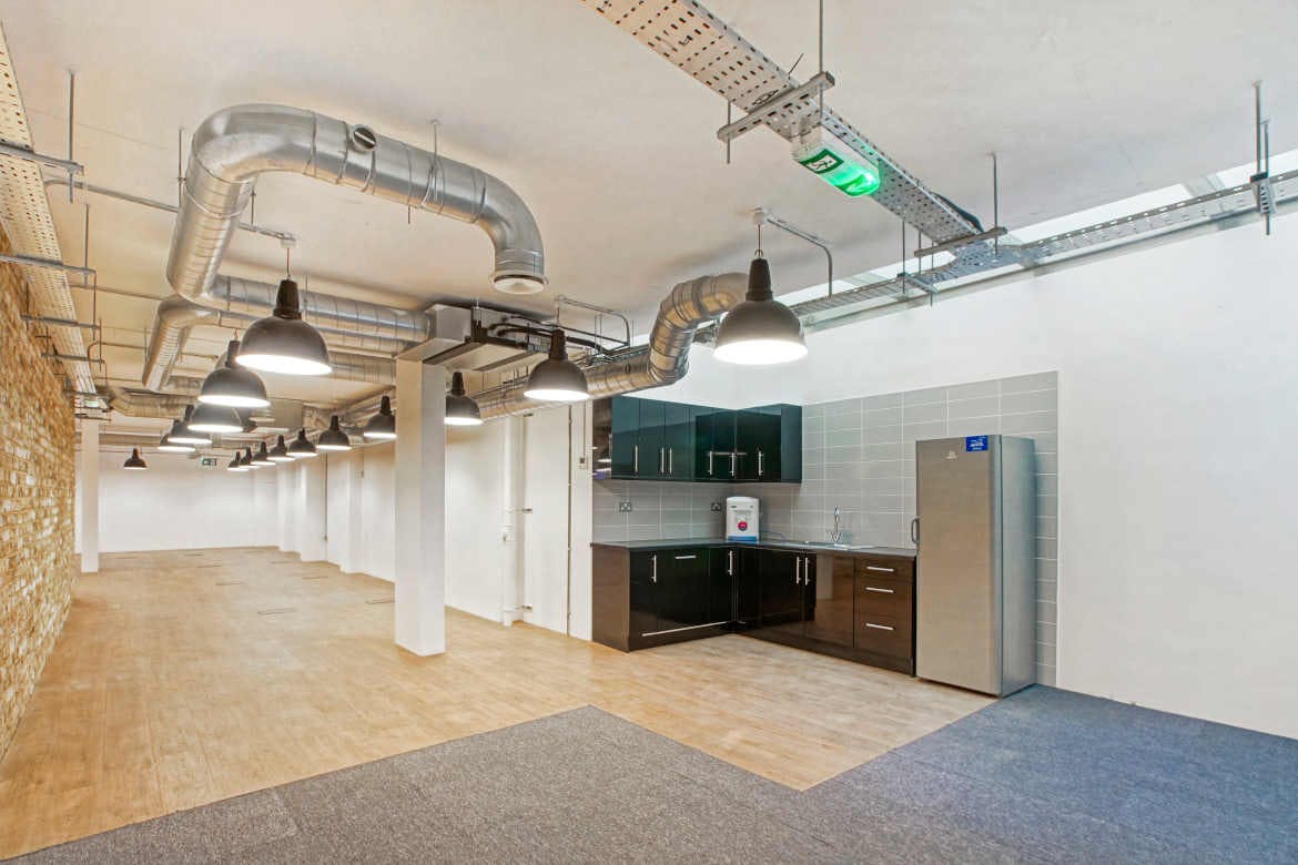 48 Person Managed Space