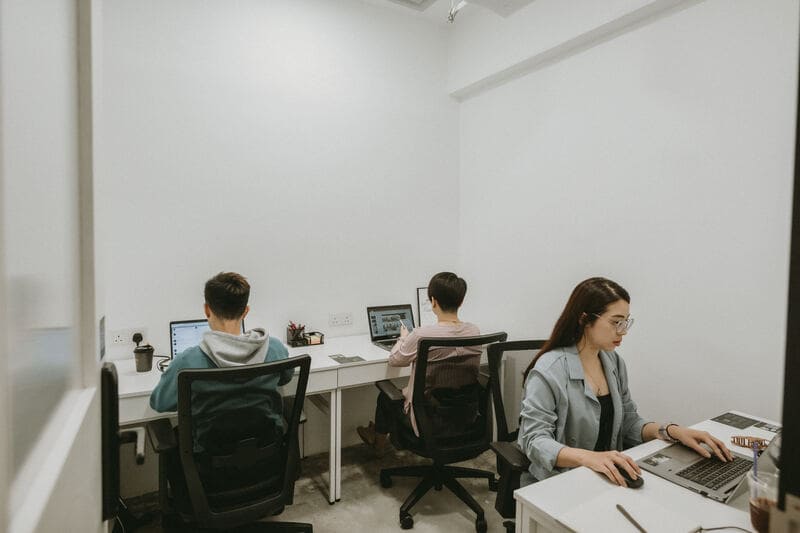 1 Person Private Office