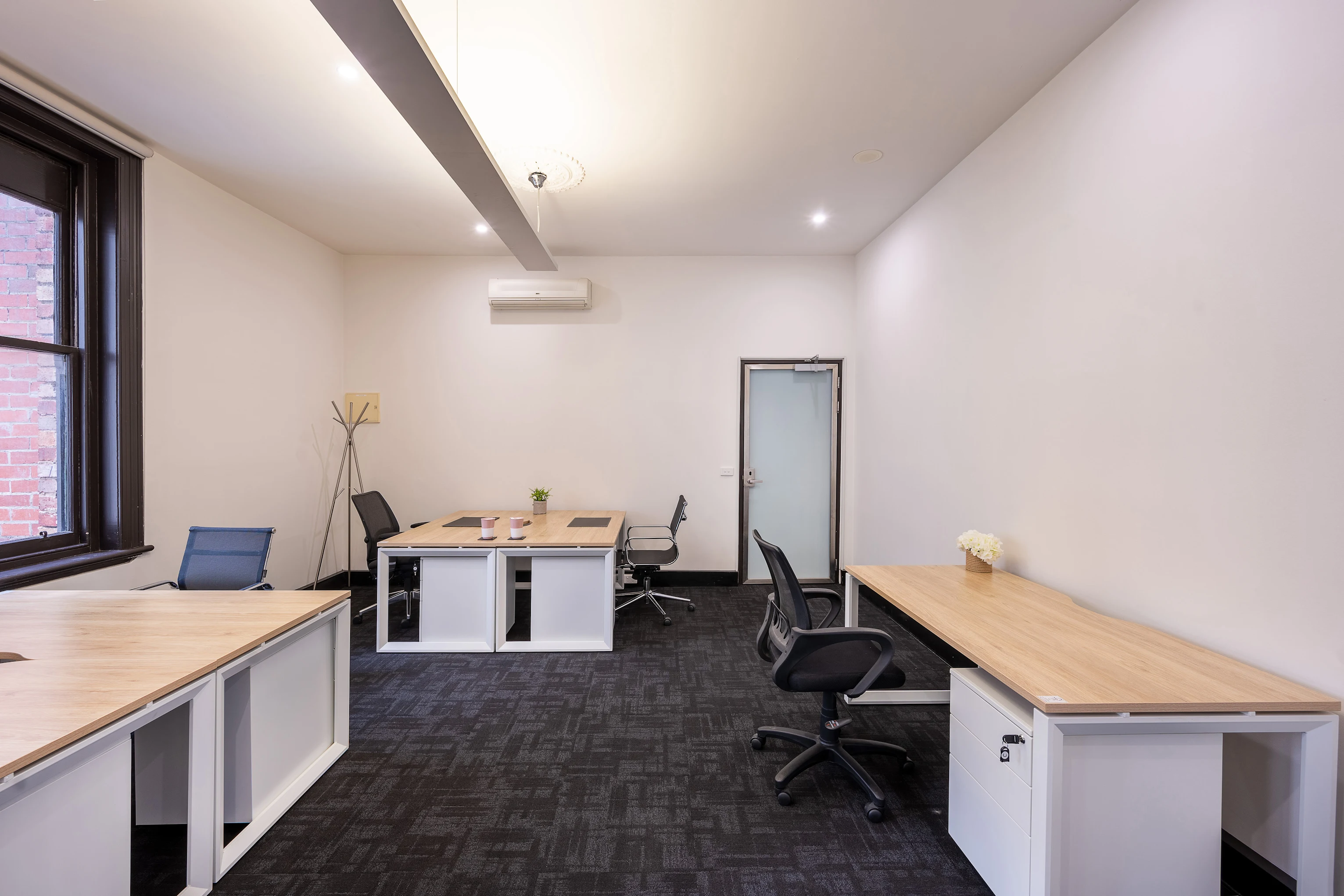 4 Person Private Office