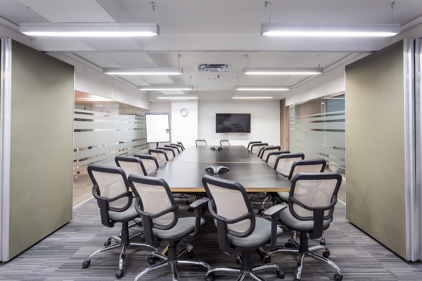 1 Person Private Office