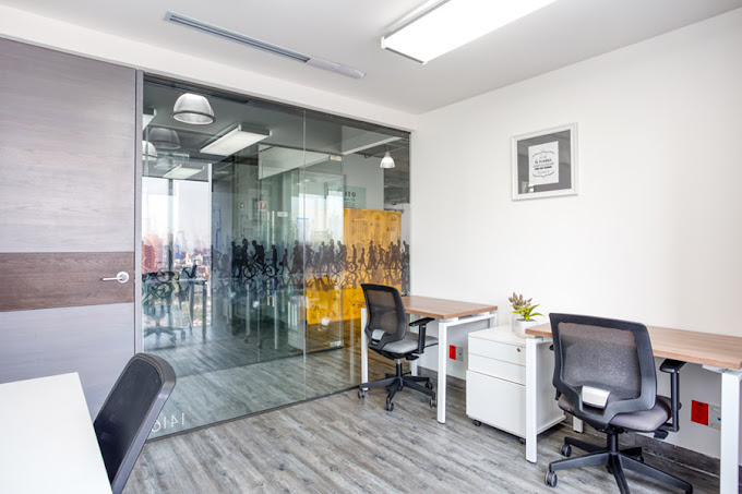 3 Person Private Office