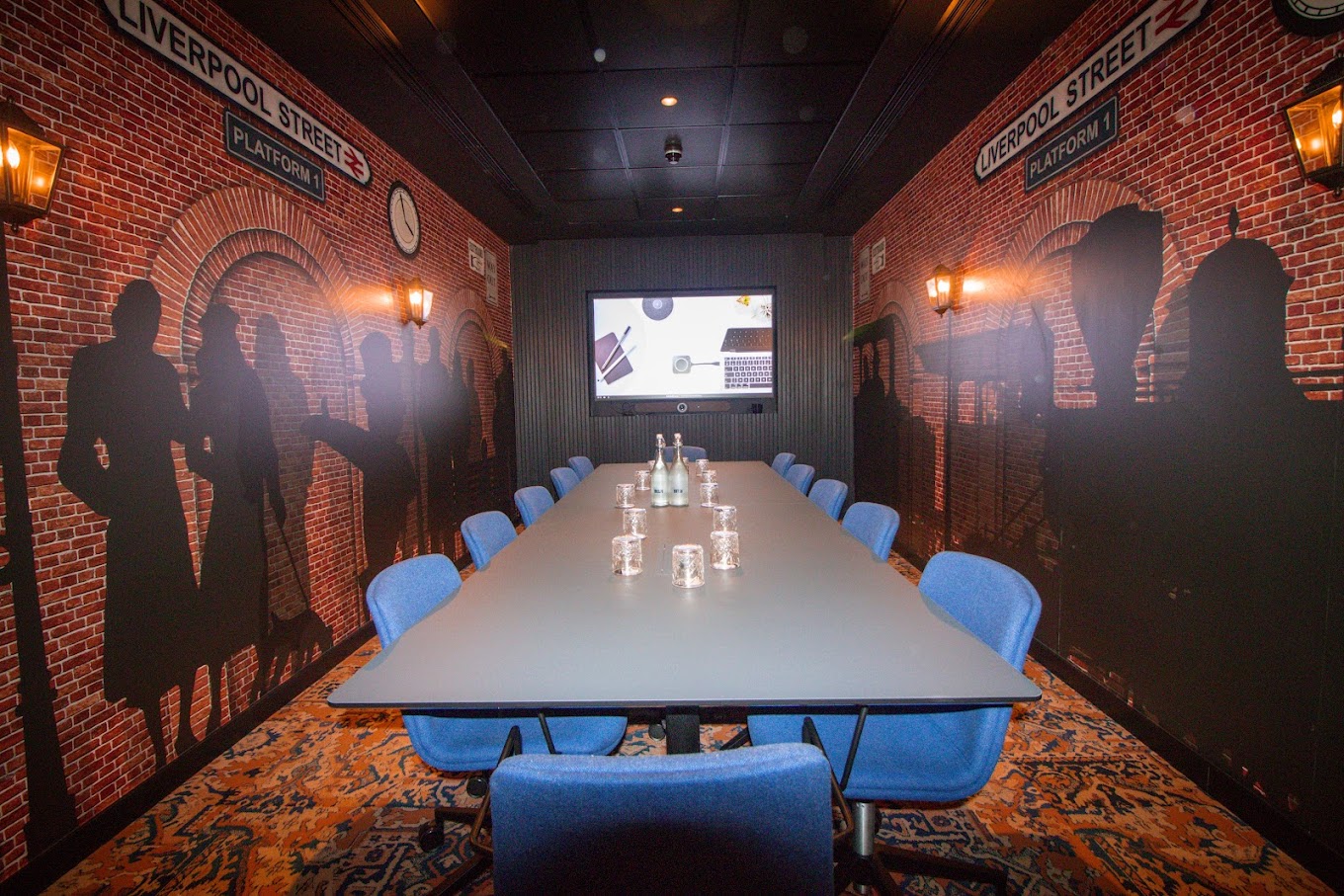 17 Person Private Office