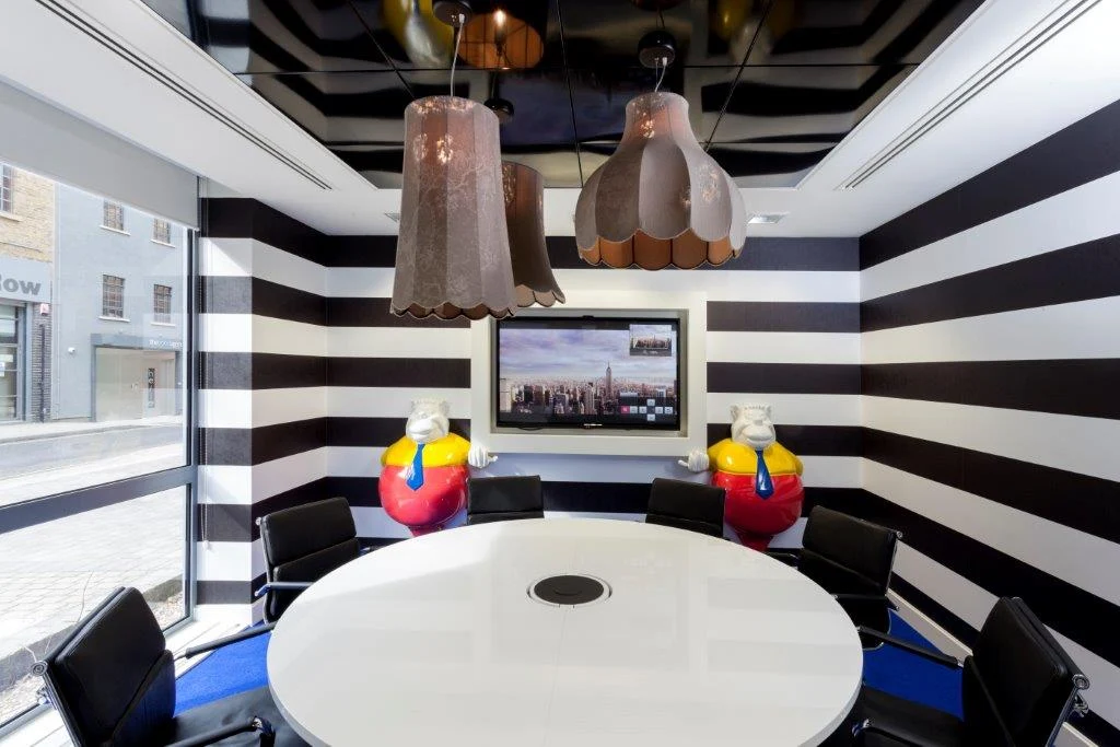 10 Person Private Office