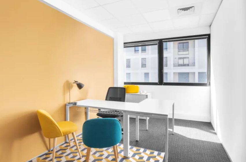 7 Person Private Office