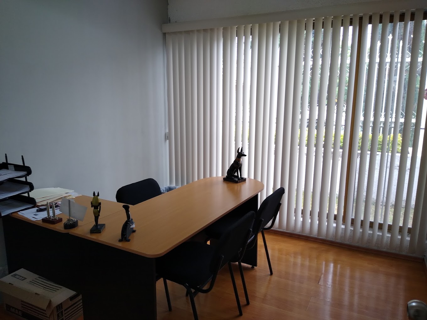 5 Person Coworking Desk