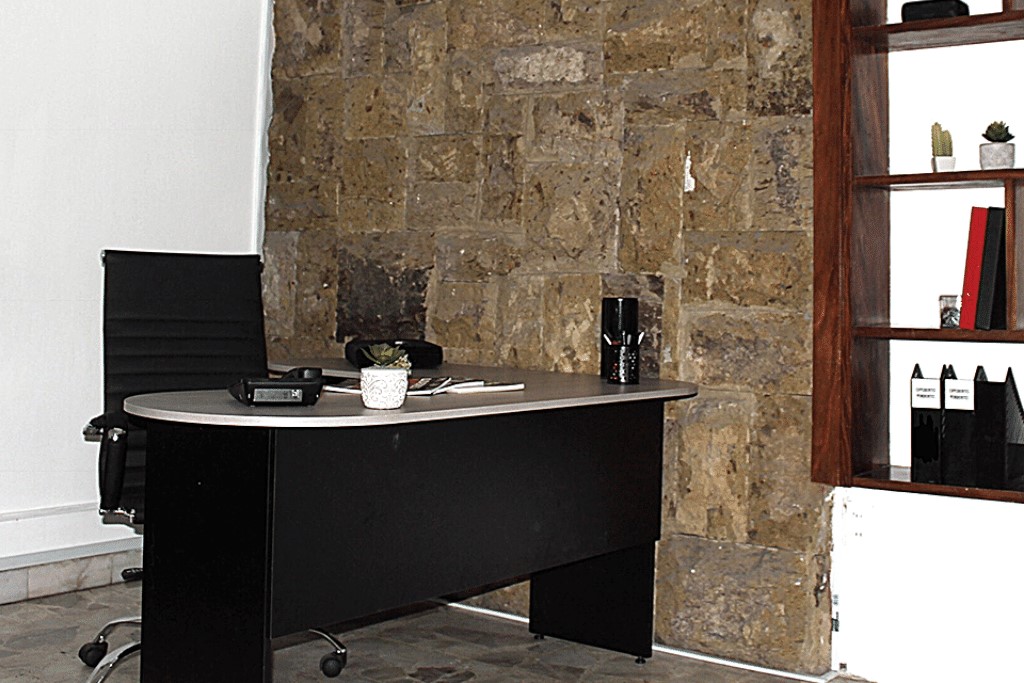 5 Person Coworking Desk