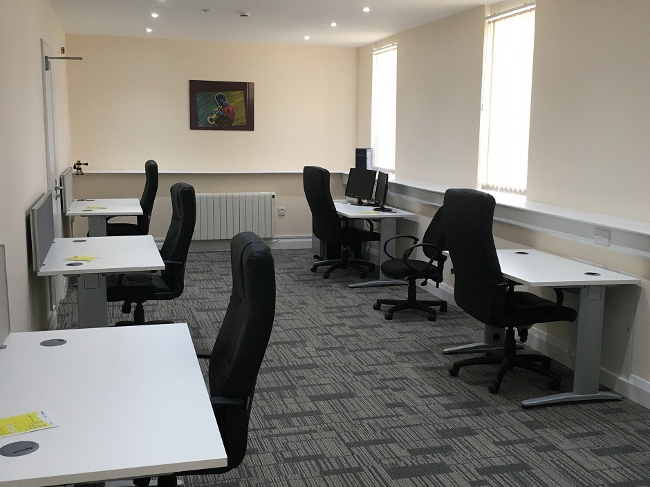 1 Person Coworking Desk