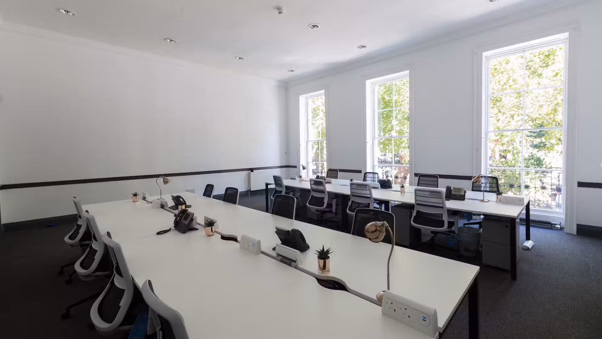 27 Person Enterprise Suite