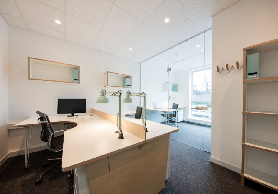 4 Person Private Office