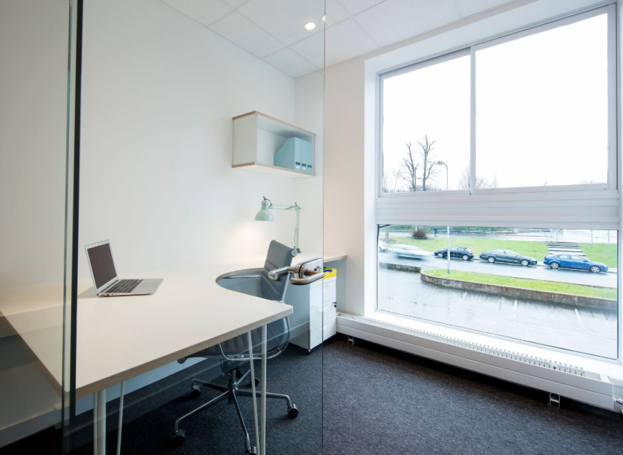 1 Person Private Office