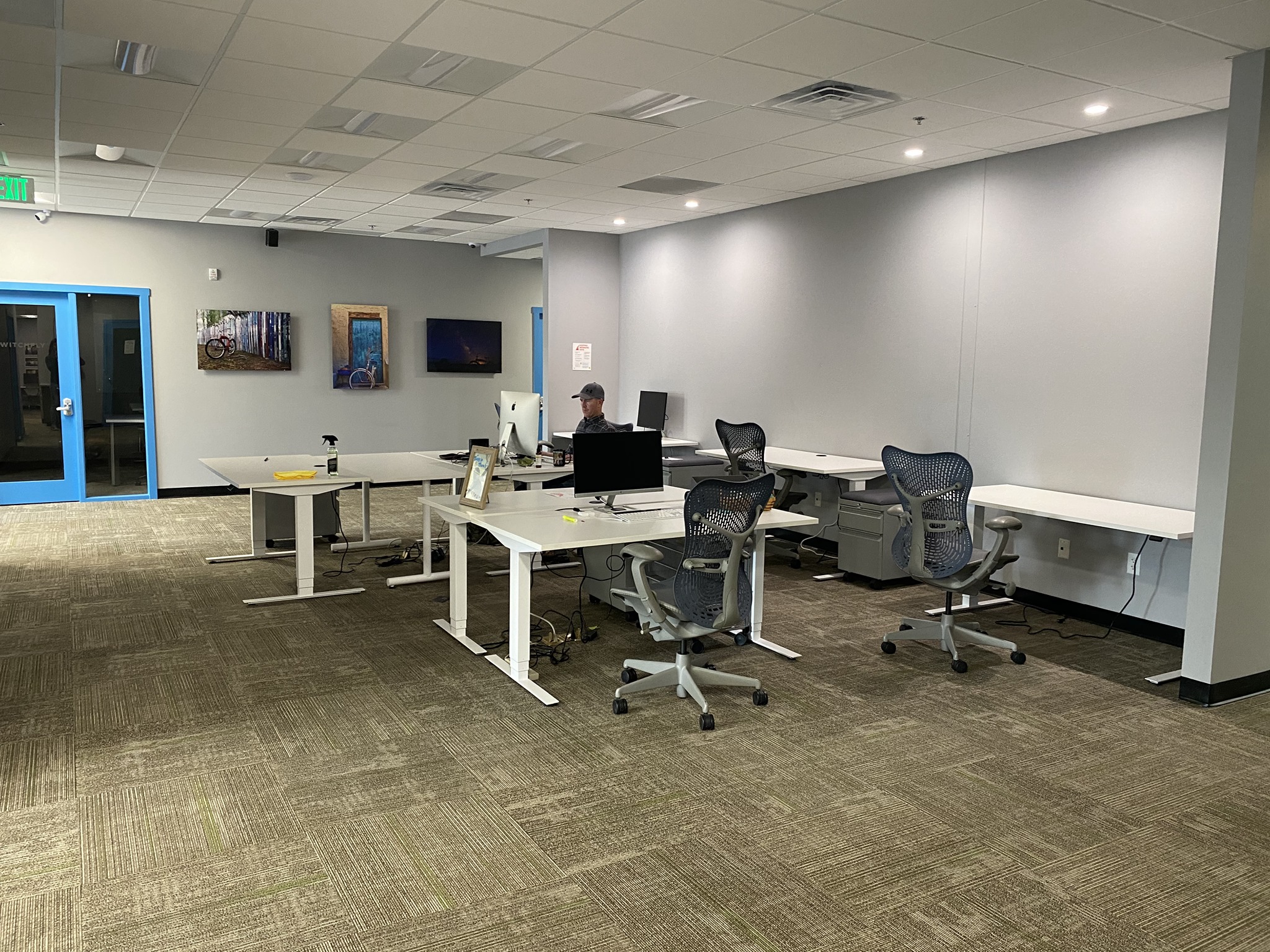 3 Person Coworking Desk