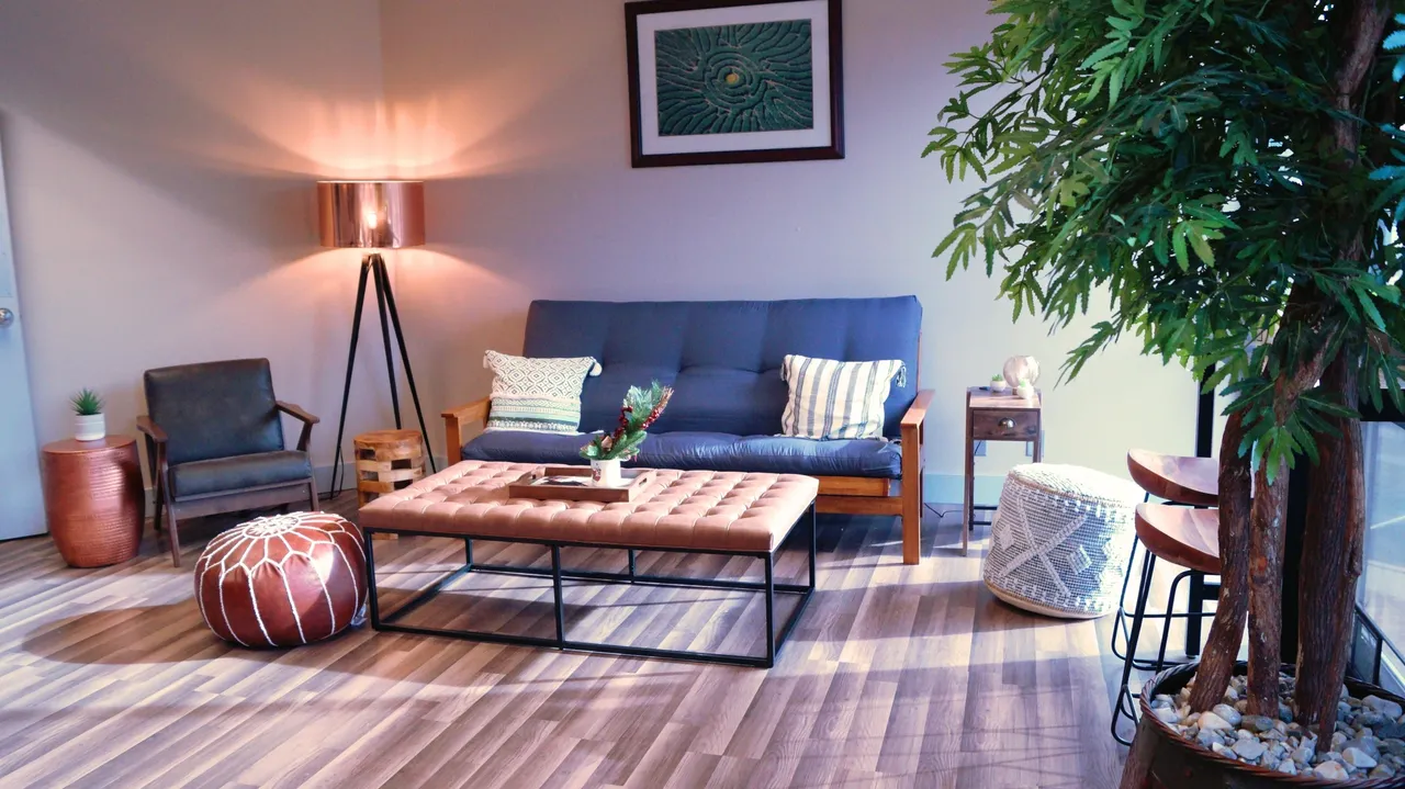 1 Person Private Office