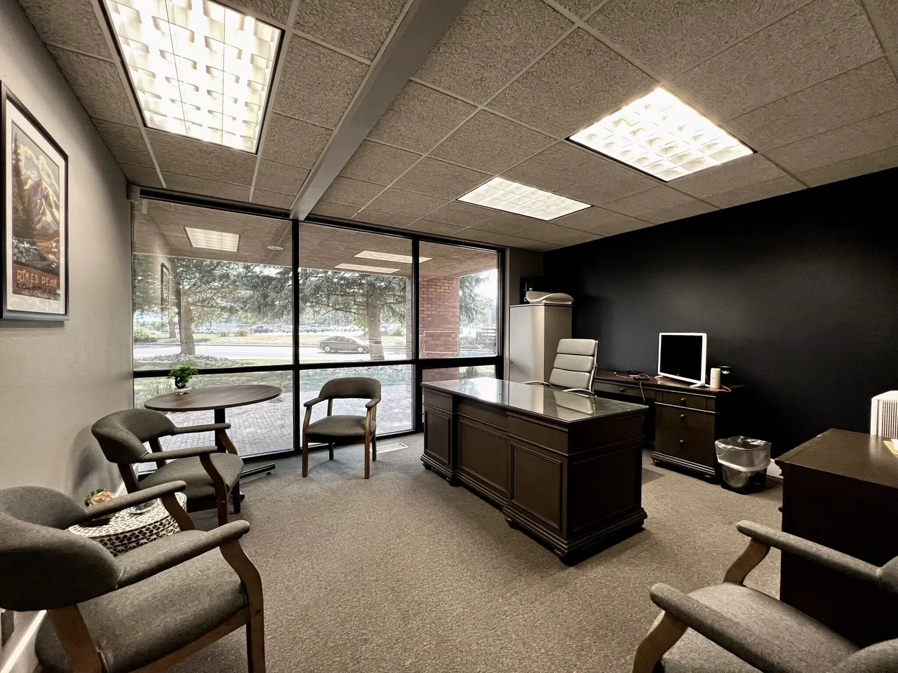 1 Person Coworking Desk