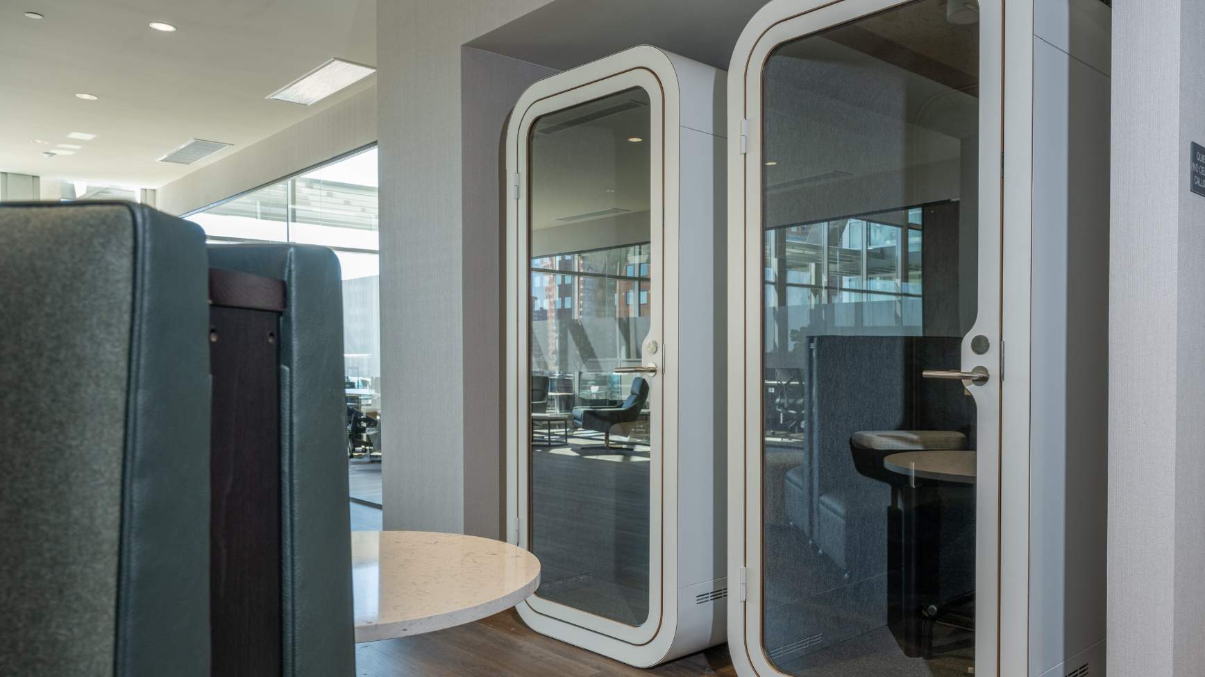 1 Person Coworking Desk