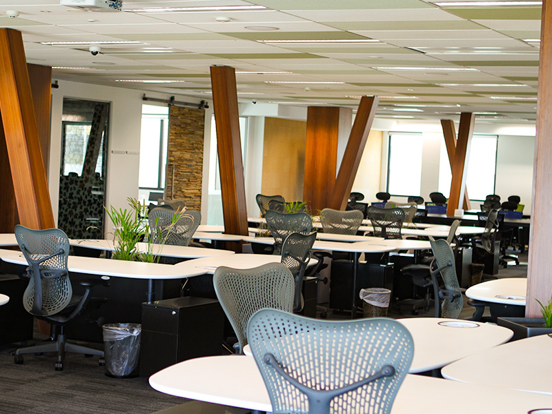 1 Person Coworking Desk