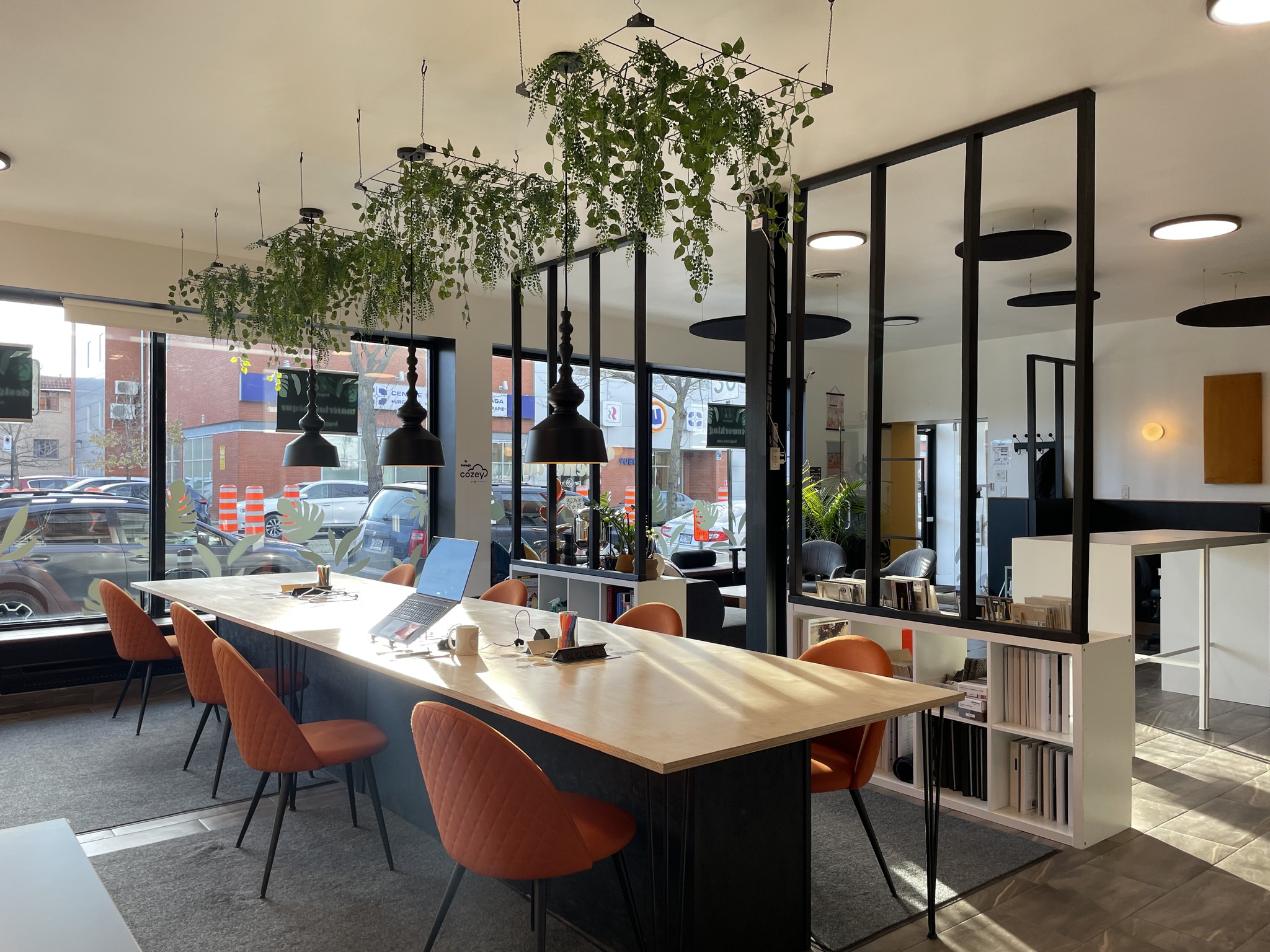 3 Person Coworking Space at 9079 Rue Hochelaga, Montreal | Office Hub