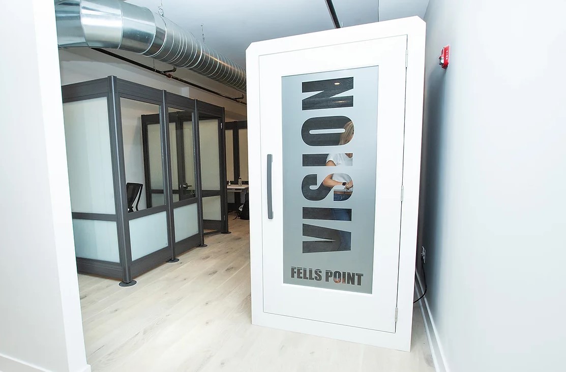 1 Person Coworking Desk